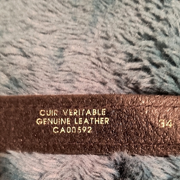 Vintage Fiori Black Leather Belt with Gold Buckle. Size 34. Good Condition - Picture 5 of 8